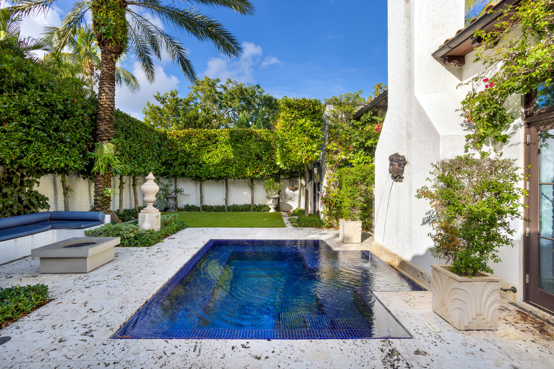 PALM BEACH SHORE ACRES - Residential