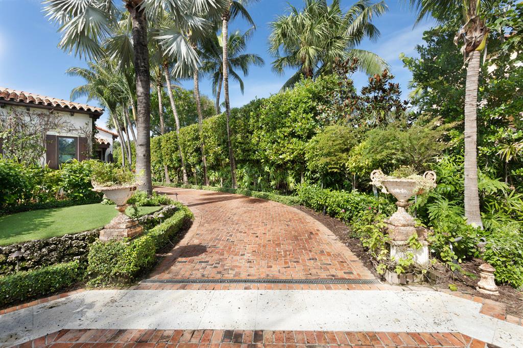 PALM BEACH SHORE ACRES - Residential