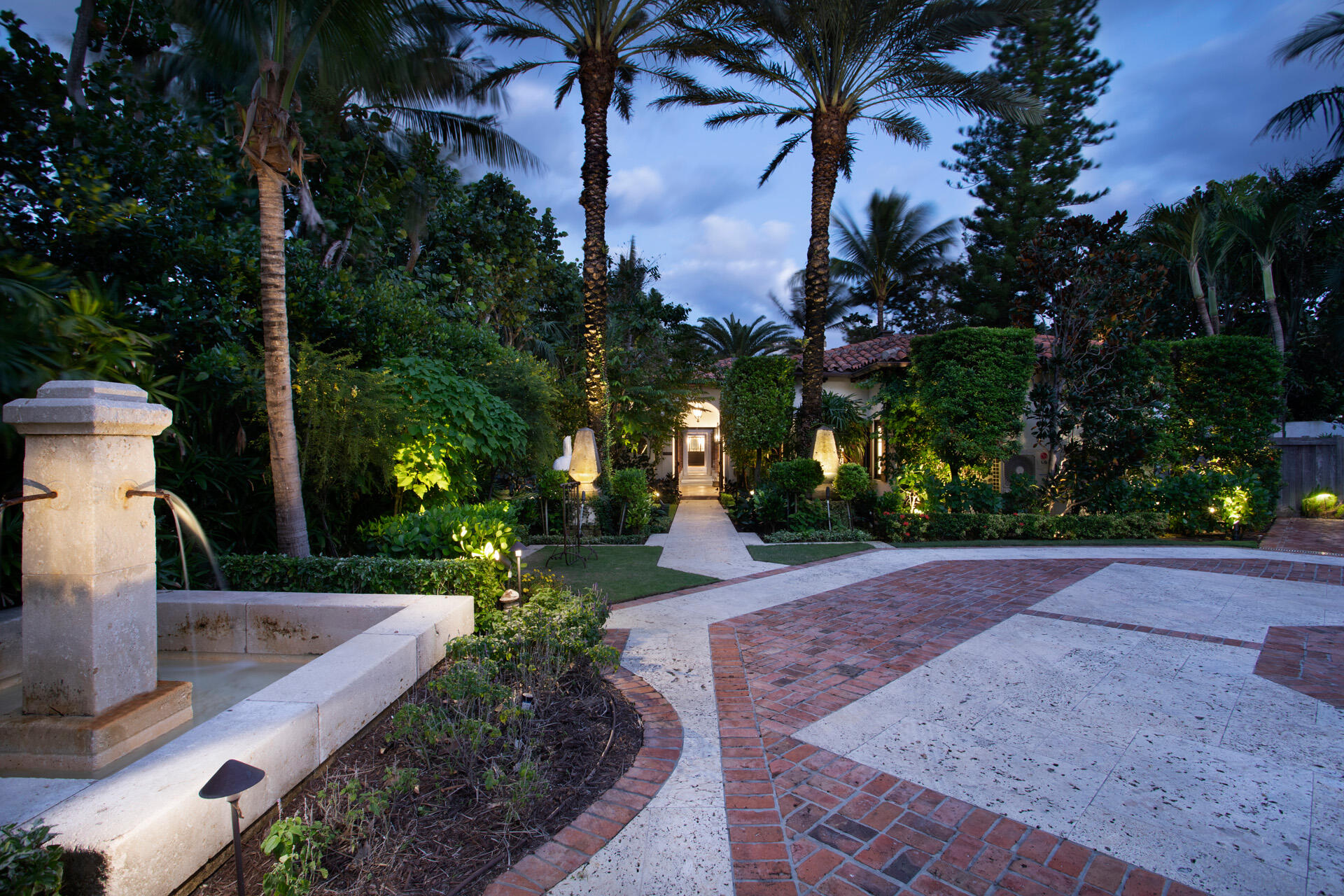 PALM BEACH SHORE ACRES - Residential
