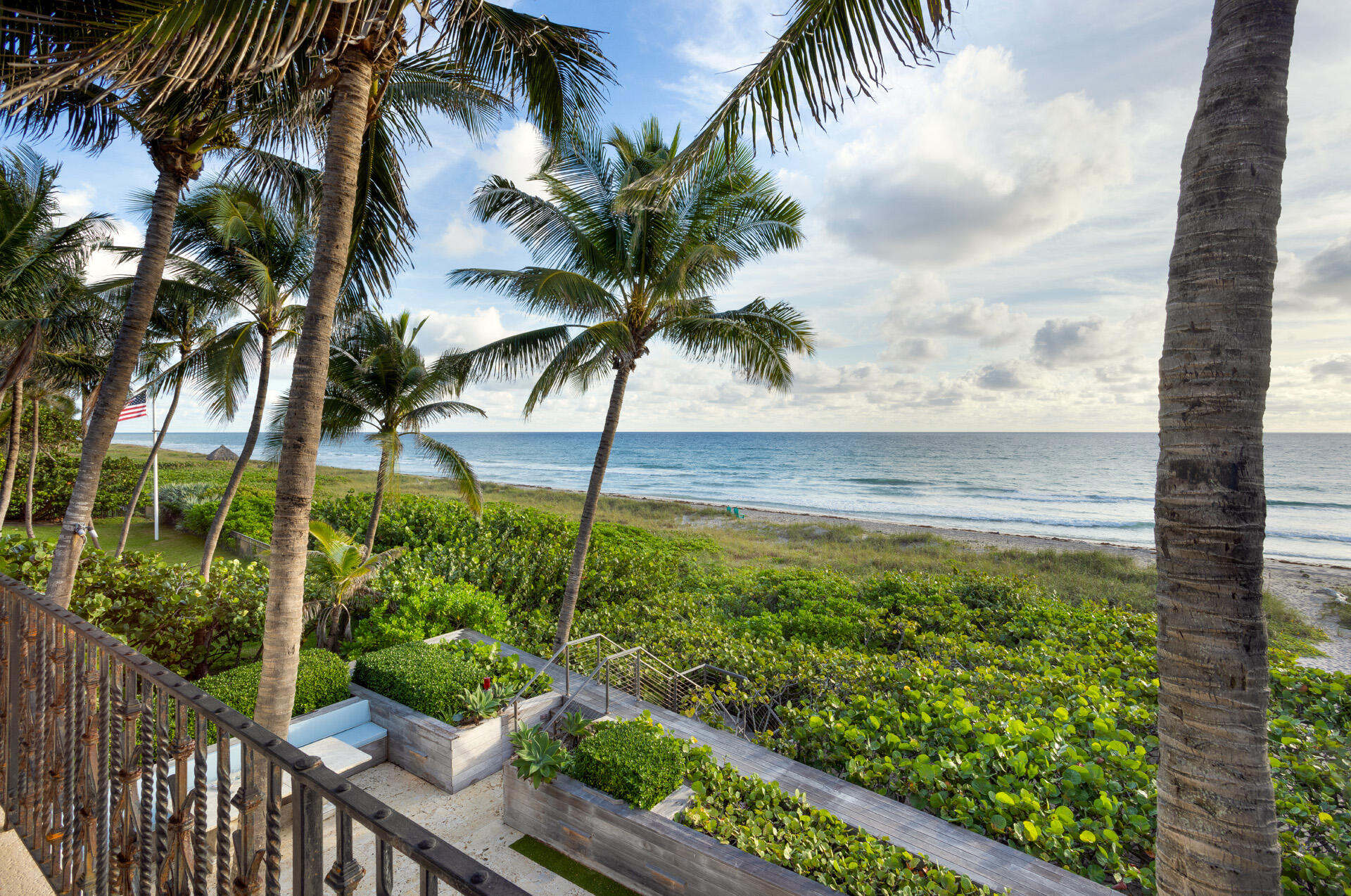 PALM BEACH SHORE ACRES - Residential