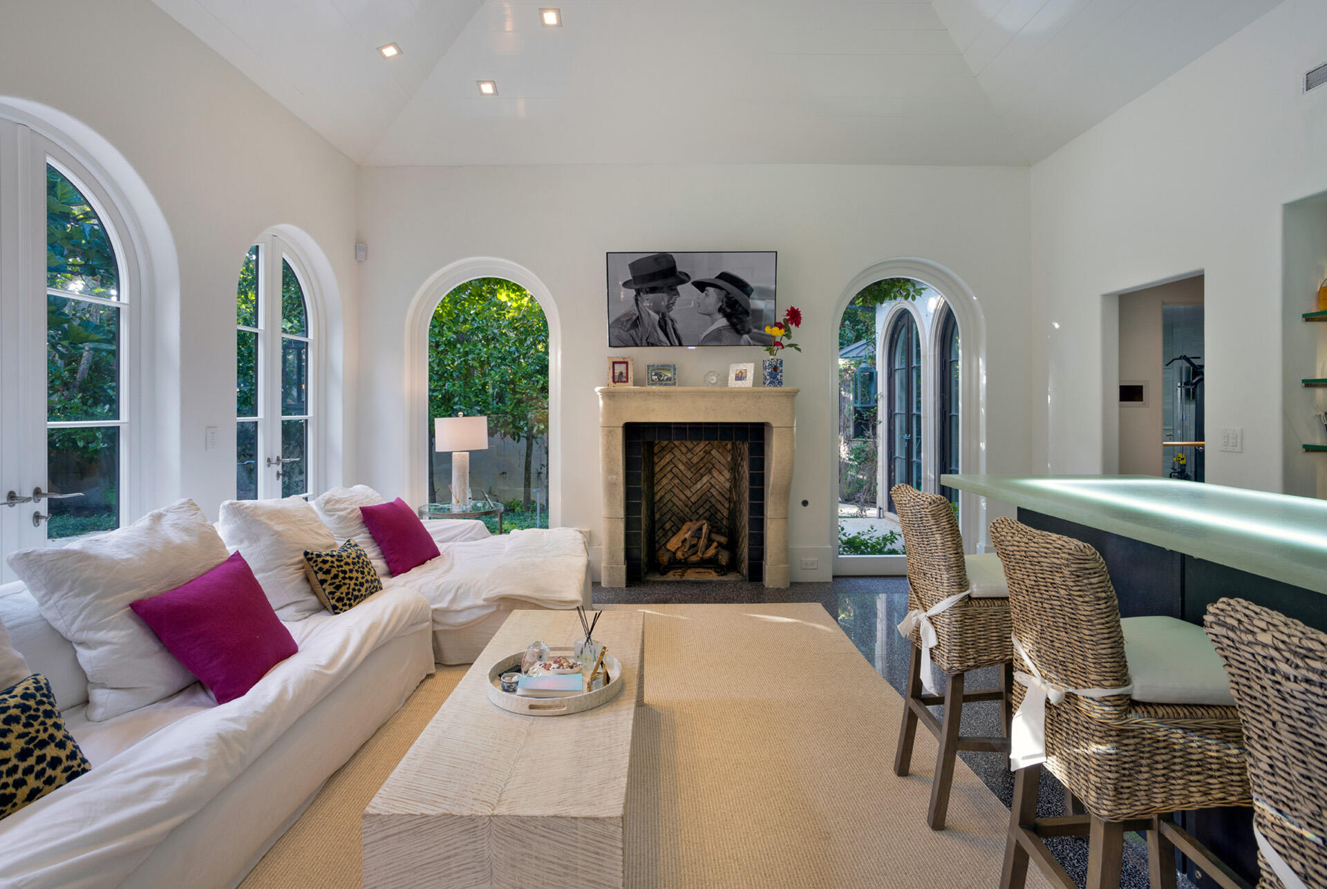 PALM BEACH SHORE ACRES - Residential