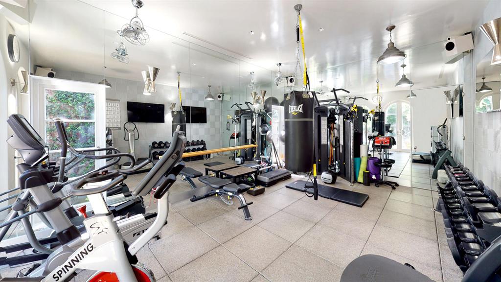 PALM BEACH SHORE ACRES - Residential