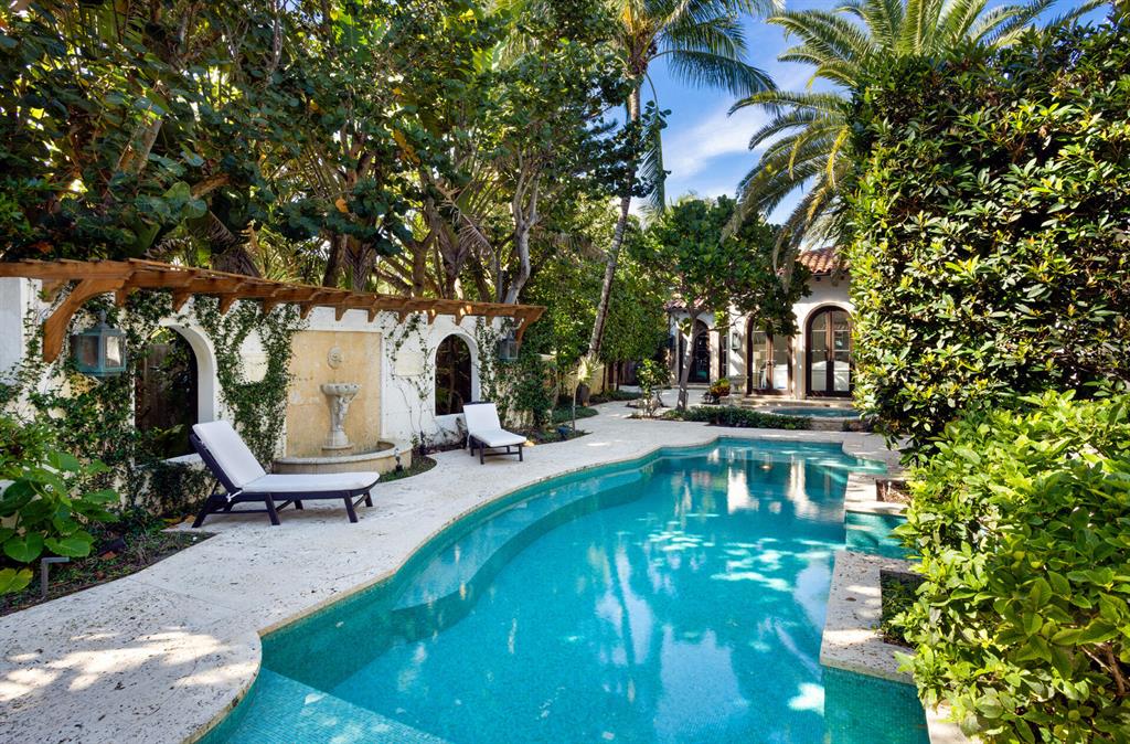 PALM BEACH SHORE ACRES - Residential