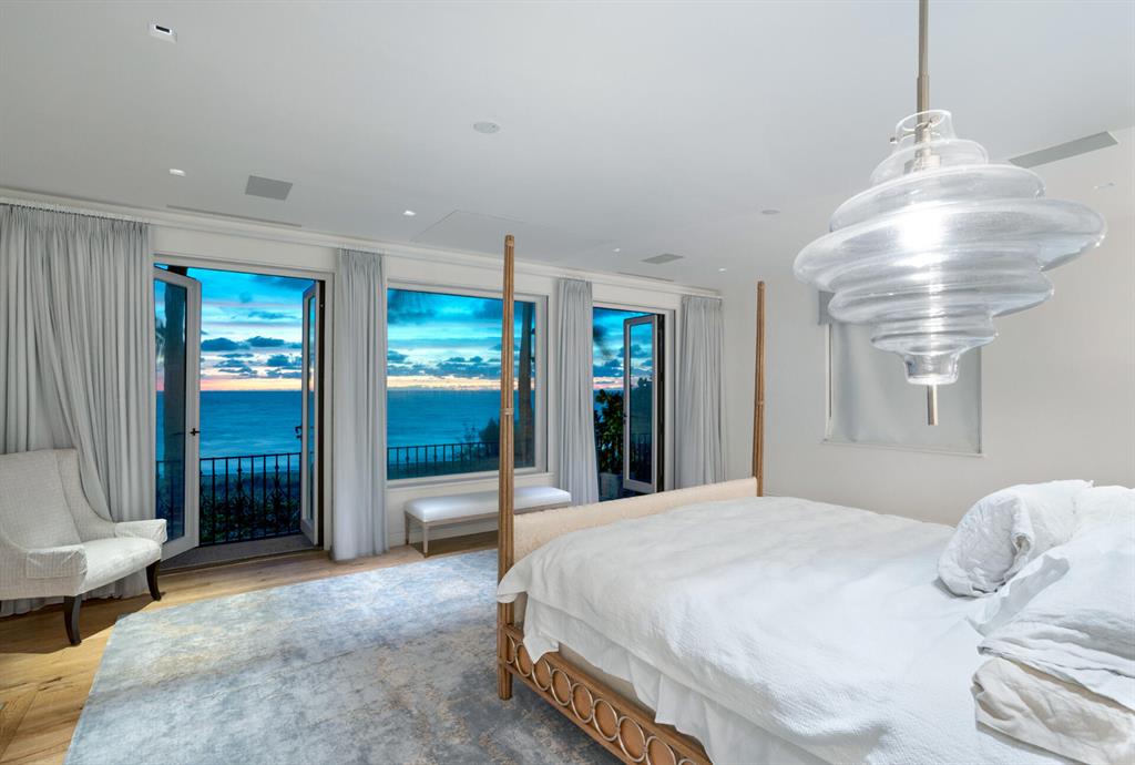 PALM BEACH SHORE ACRES - Residential