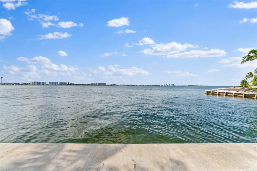 Palm Beach Isles 2 - Residential