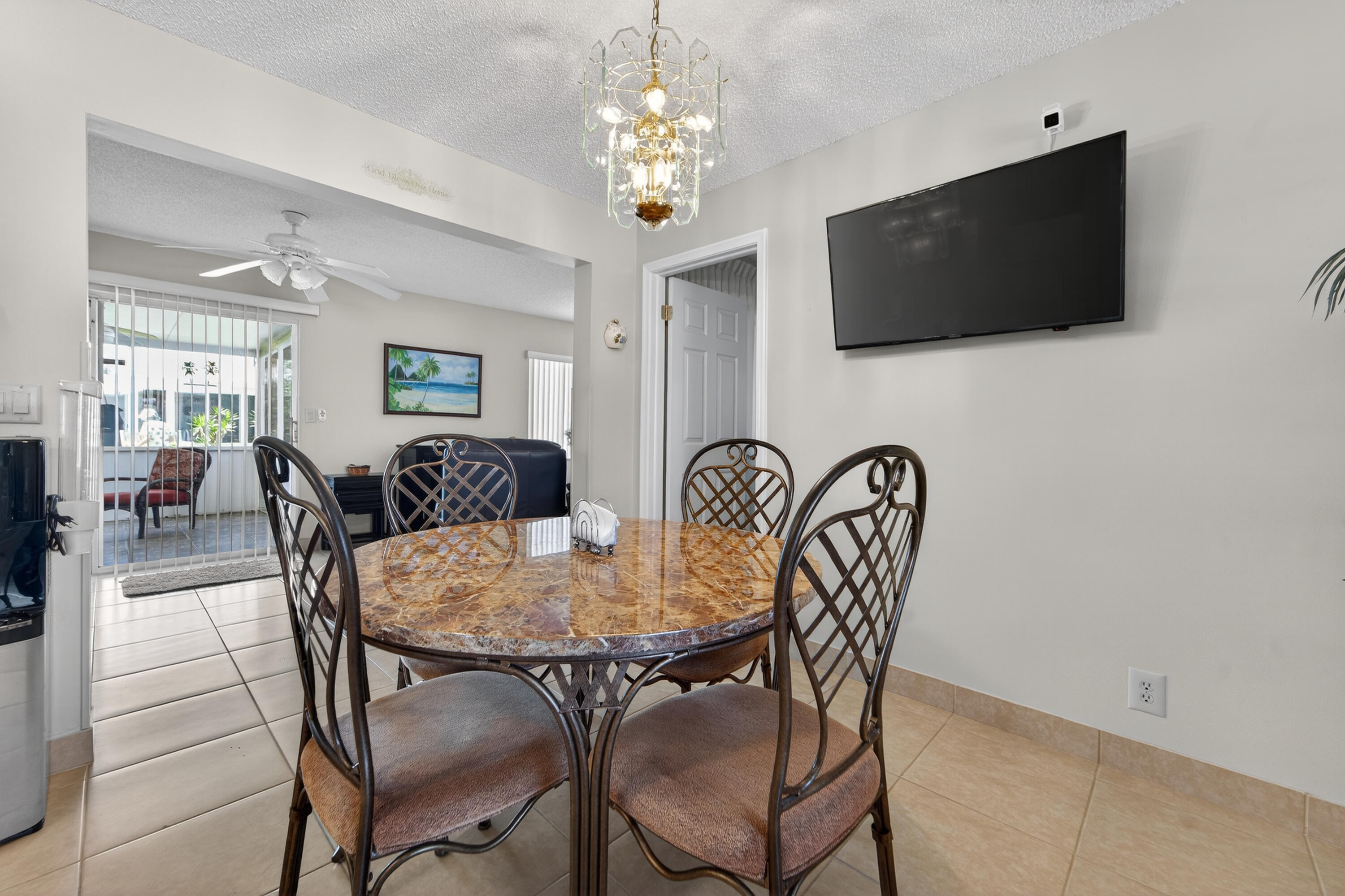 PALM BEACH LEISUREVILLE SEC 10 - Residential