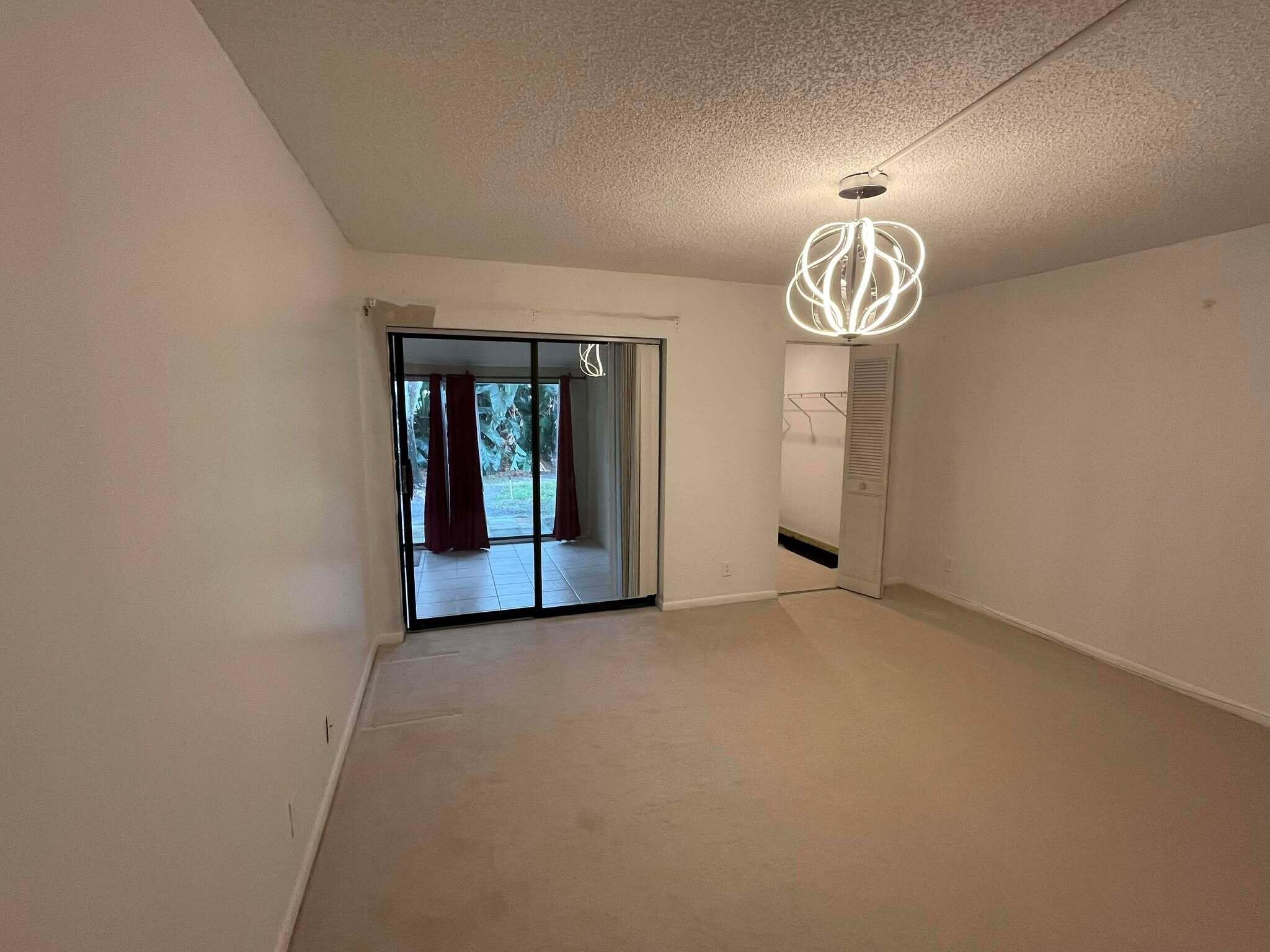 PINE RIDGE AT HAVERHILL C - Residential Lease