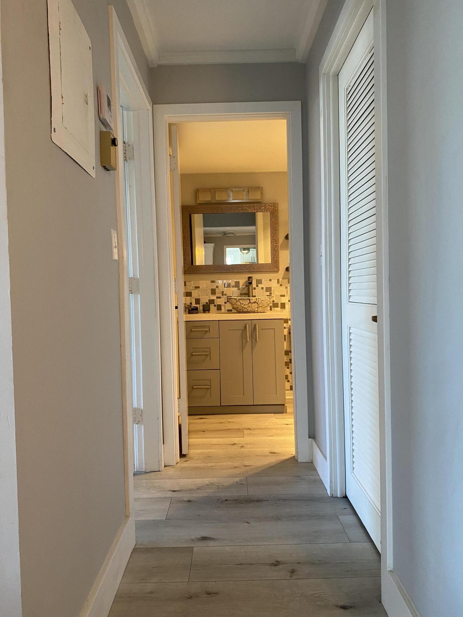 AMBASSADORS V NORTH CONDO - Residential Lease
