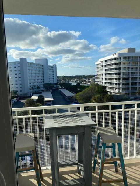 AMBASSADORS V NORTH CONDO - Residential Lease