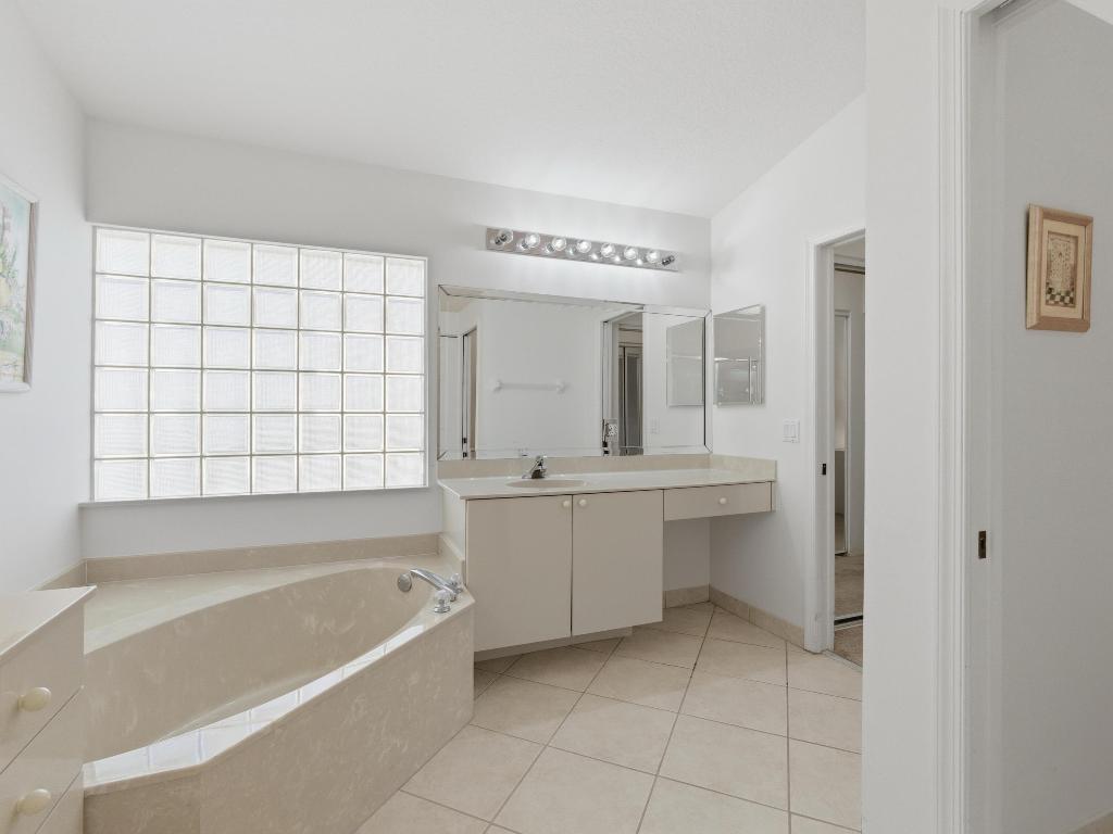 Ponte Vecchio / TUSCANY PAR C - Residential