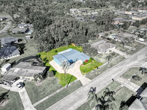 A home in Port St Lucie