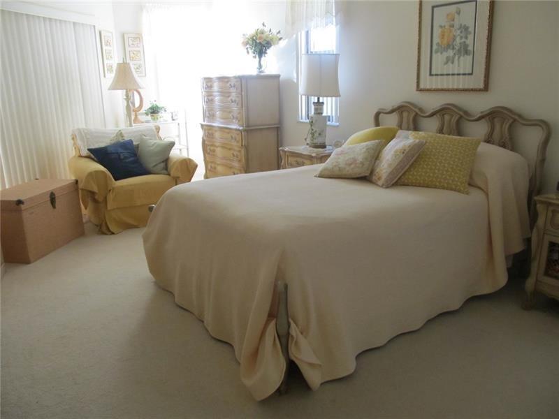 FAIRFAX @ KINGS POINT - Residential