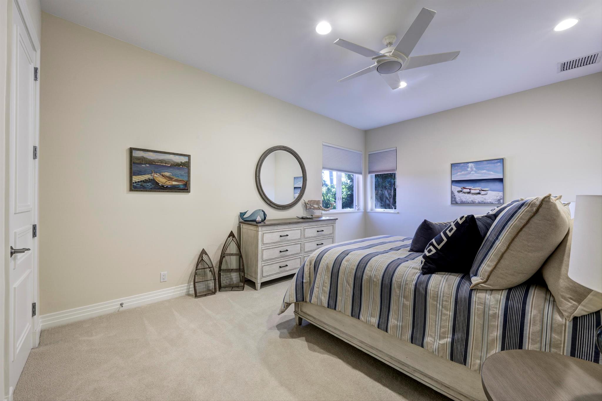 HARBOUR ISLES - Residential