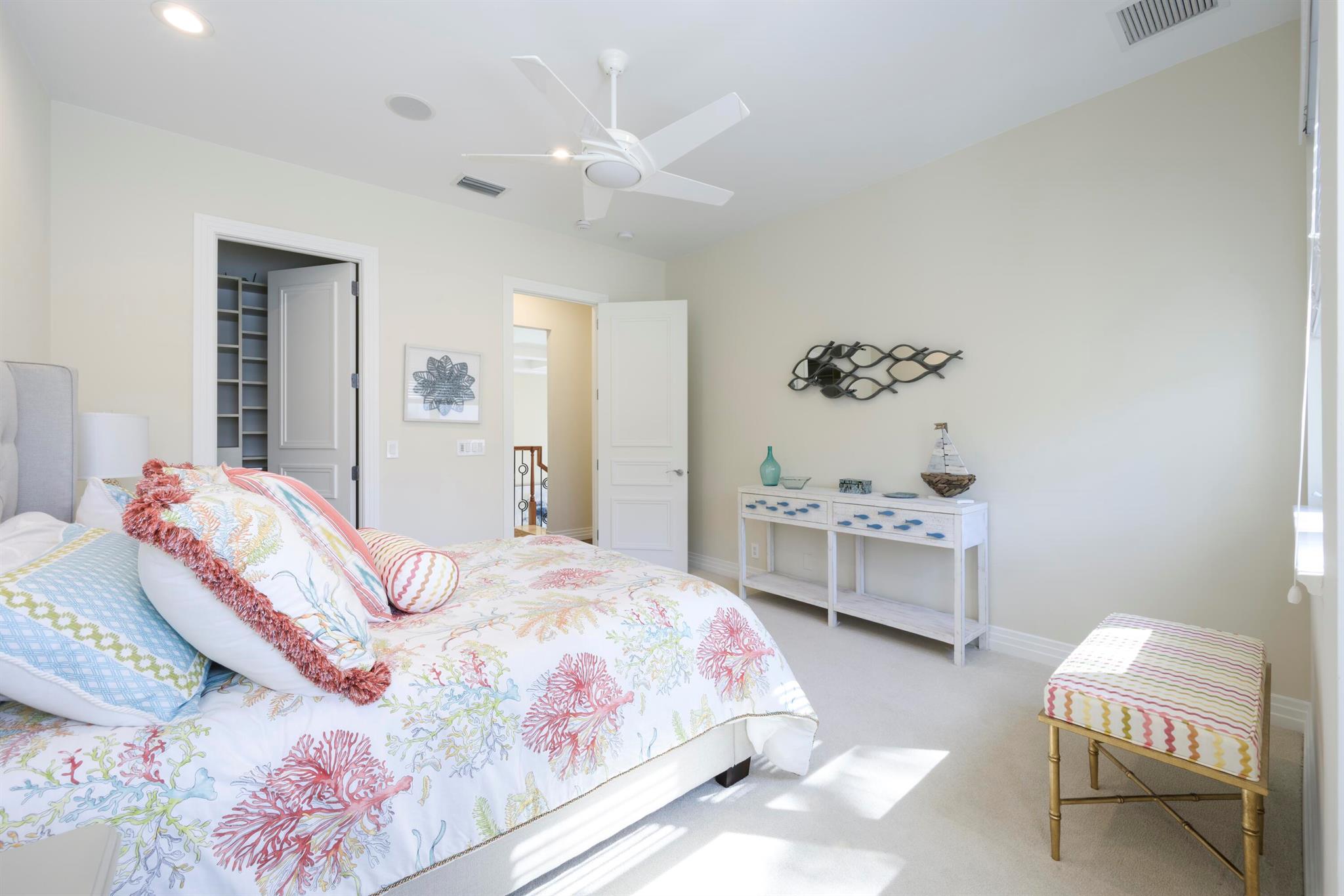 HARBOUR ISLES - Residential