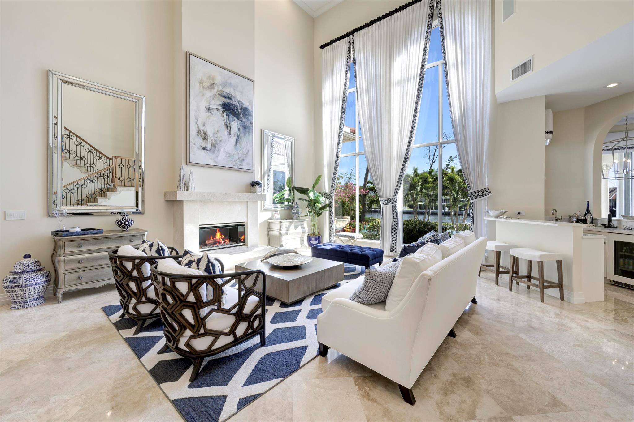 HARBOUR ISLES - Residential