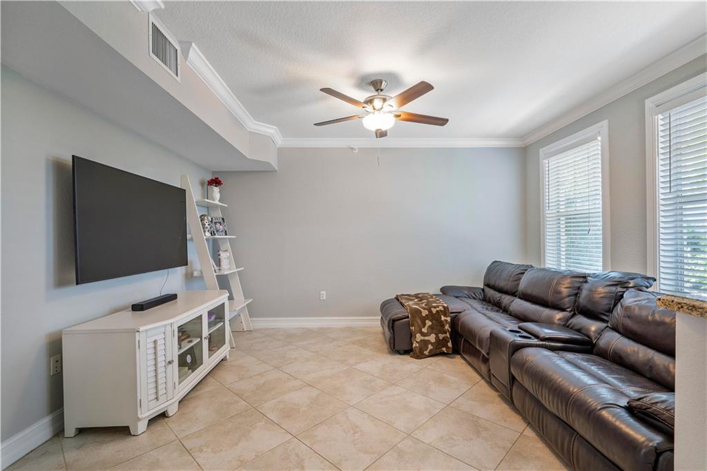 Cypress Pointe - Residential