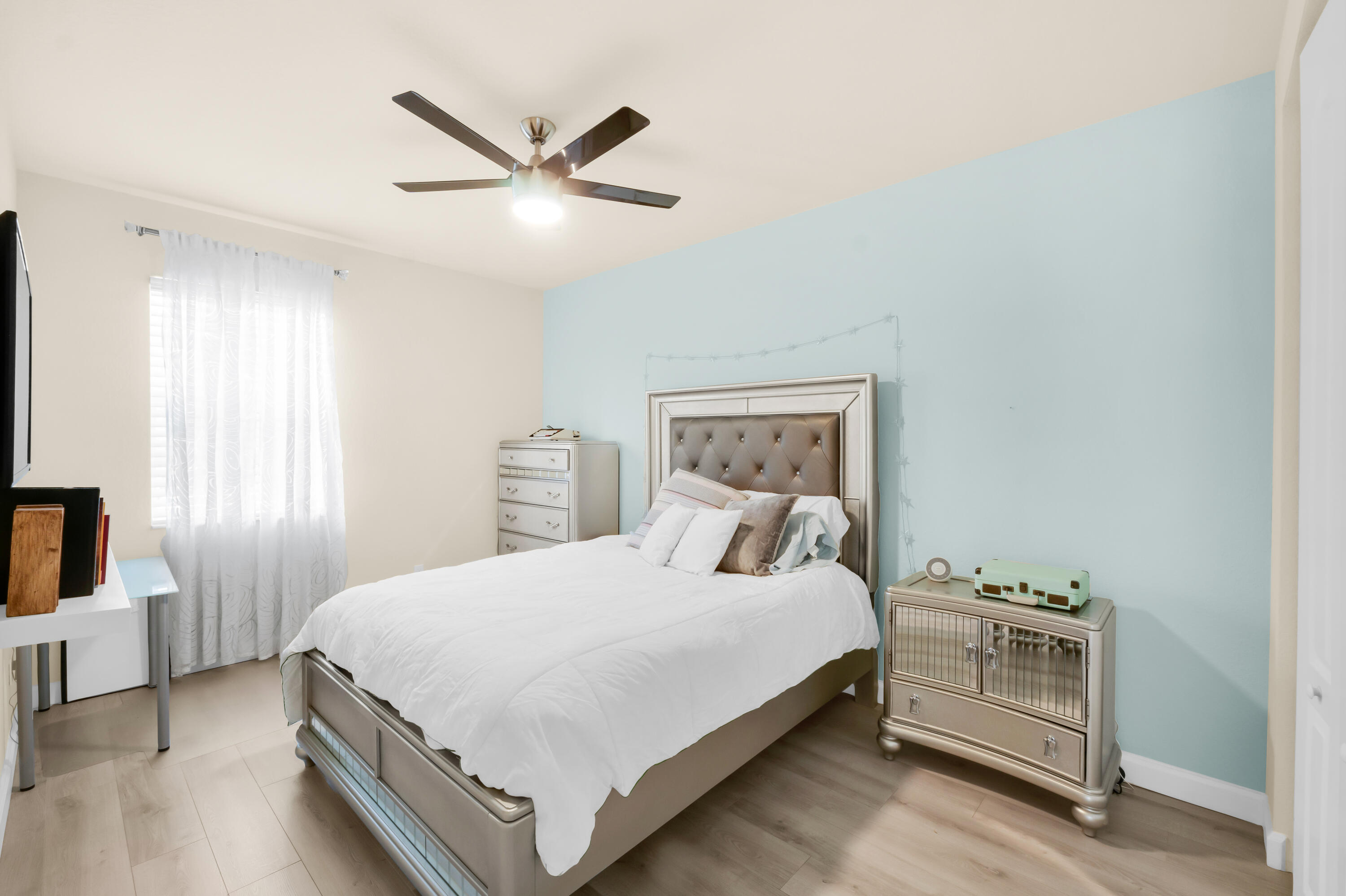 CAPISTARA - Residential