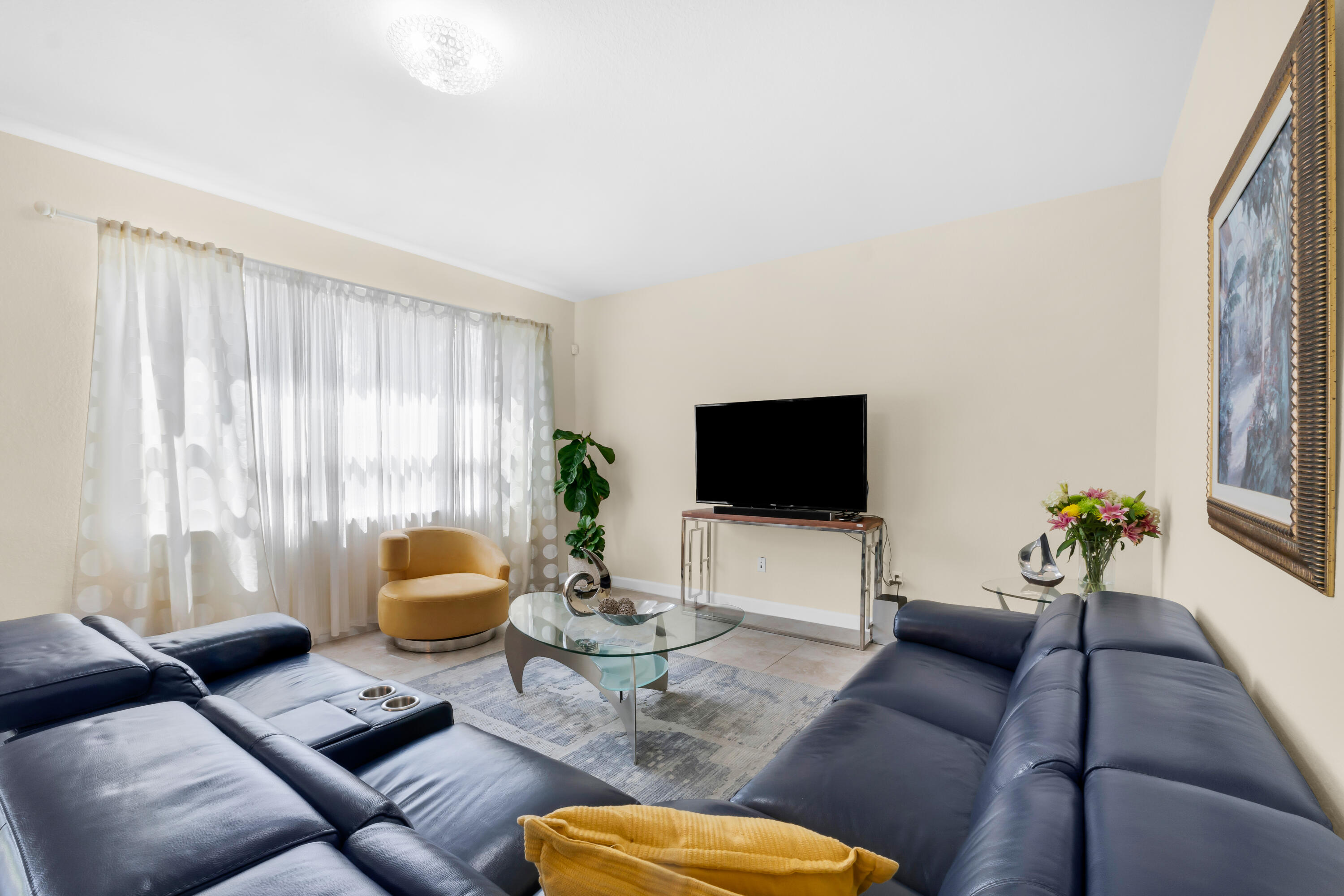 CAPISTARA - Residential