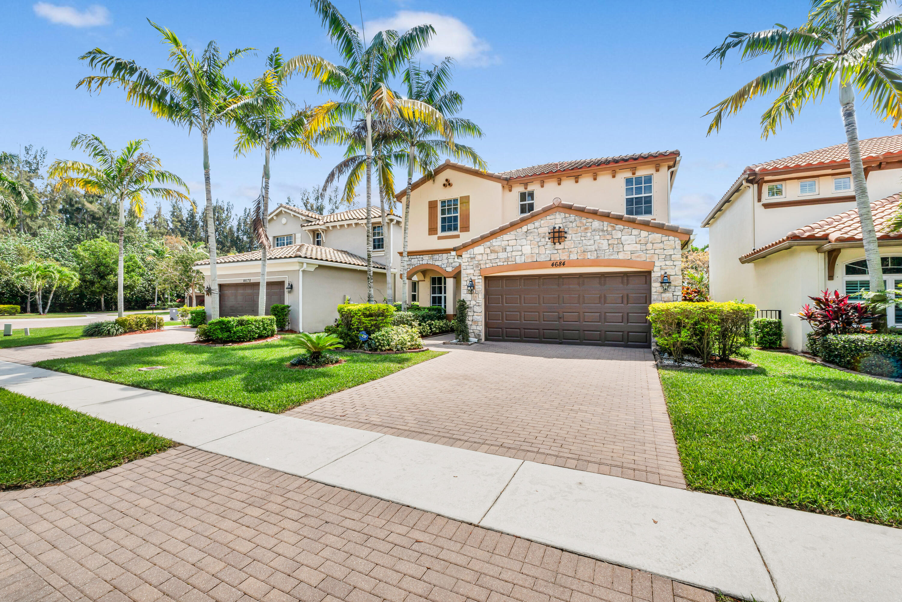 CAPISTARA - Residential