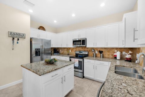 Tiny photo for 4684 Veteran Terrace, Lake Worth, FL 33463 (MLS # B26006026)