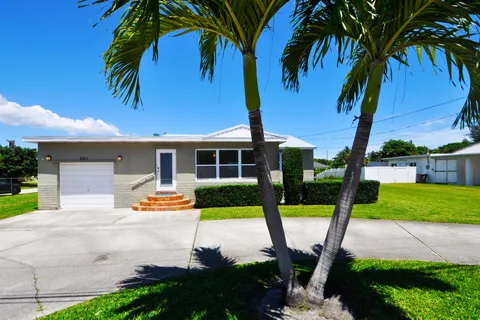 2315 Summit Boulevard, West Palm Beach, FL 33406 - MLS#: R11005759