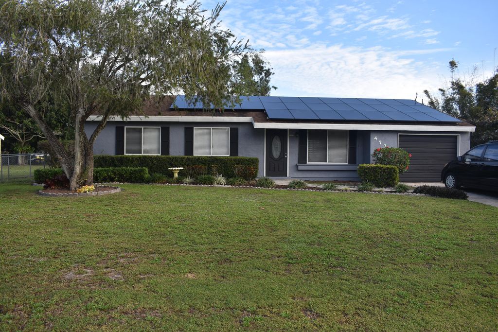 Photo of 473 SW Eastport Circle, Port Saint Lucie, FL 34953 (MLS # R10952334)