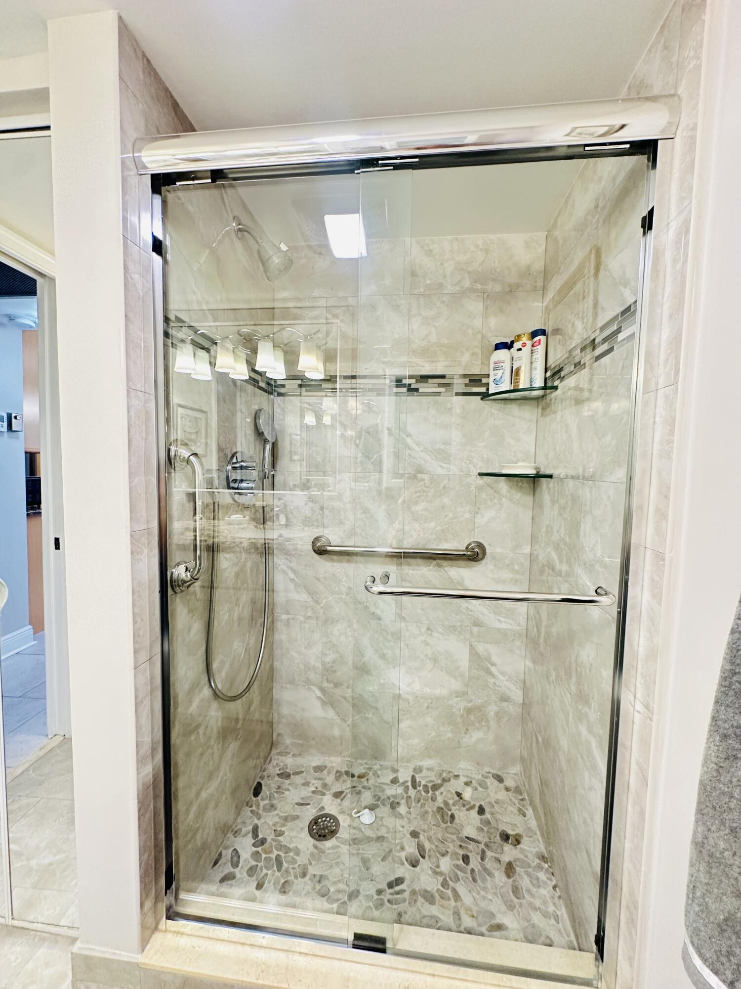 GRANTHAM A CONDO - Residential