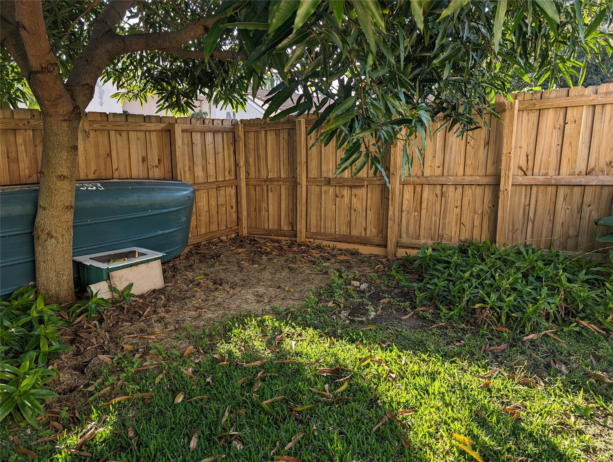 Town & Country Estates Se - Residential Lease