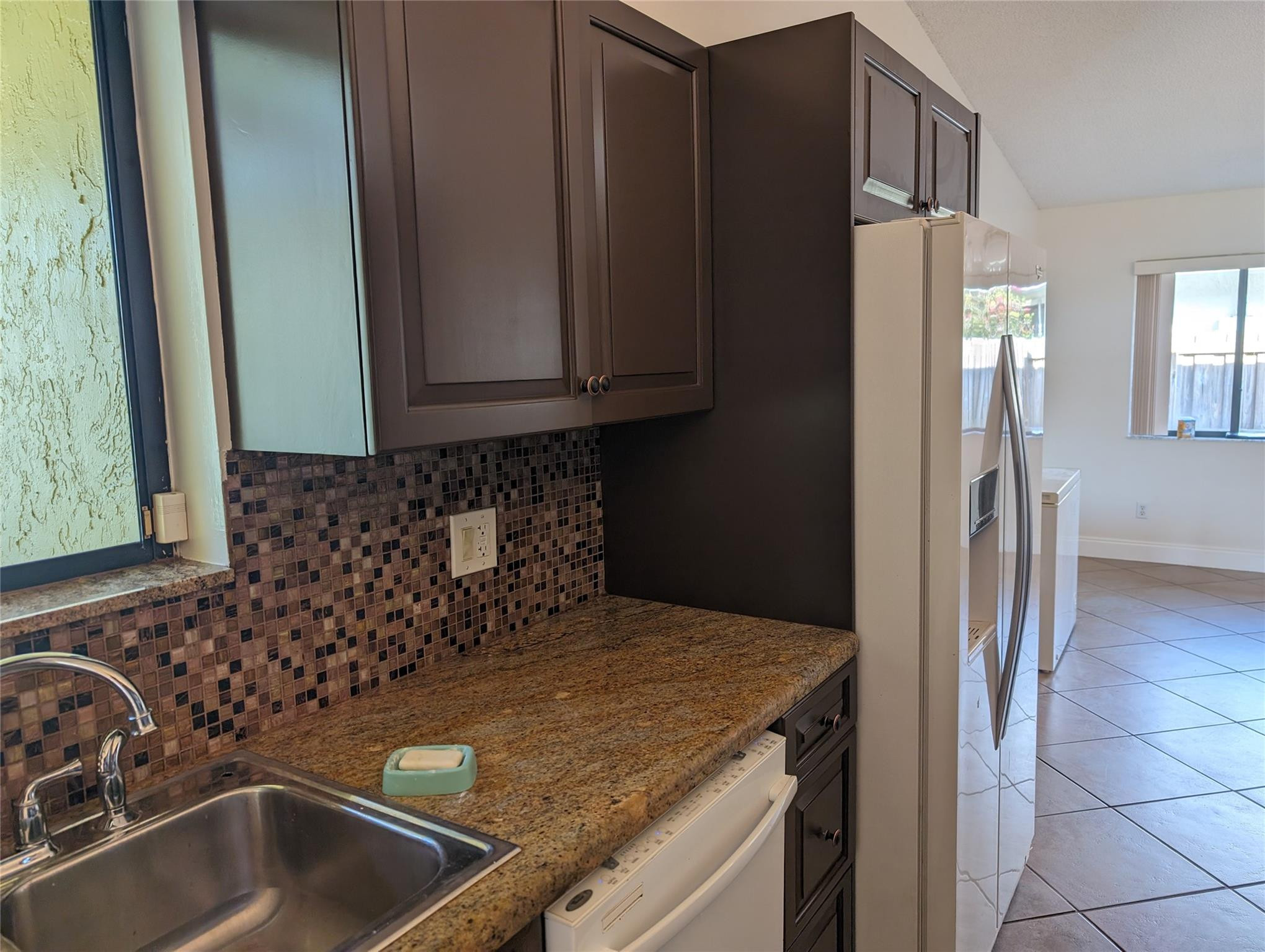 Town & Country Estates Se - Residential Lease