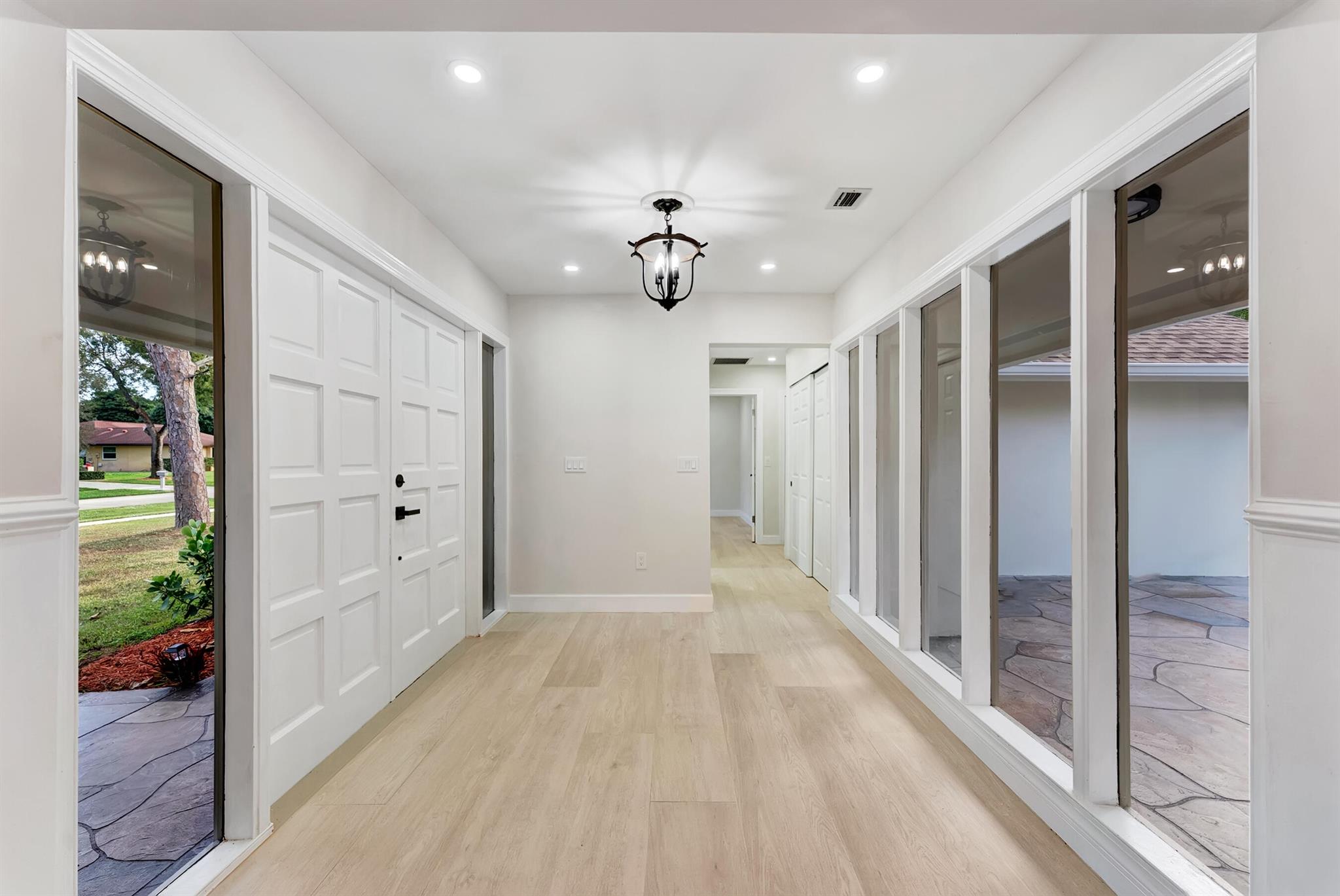 PINEWOOD EAST 2 OF WELLIN - Residential