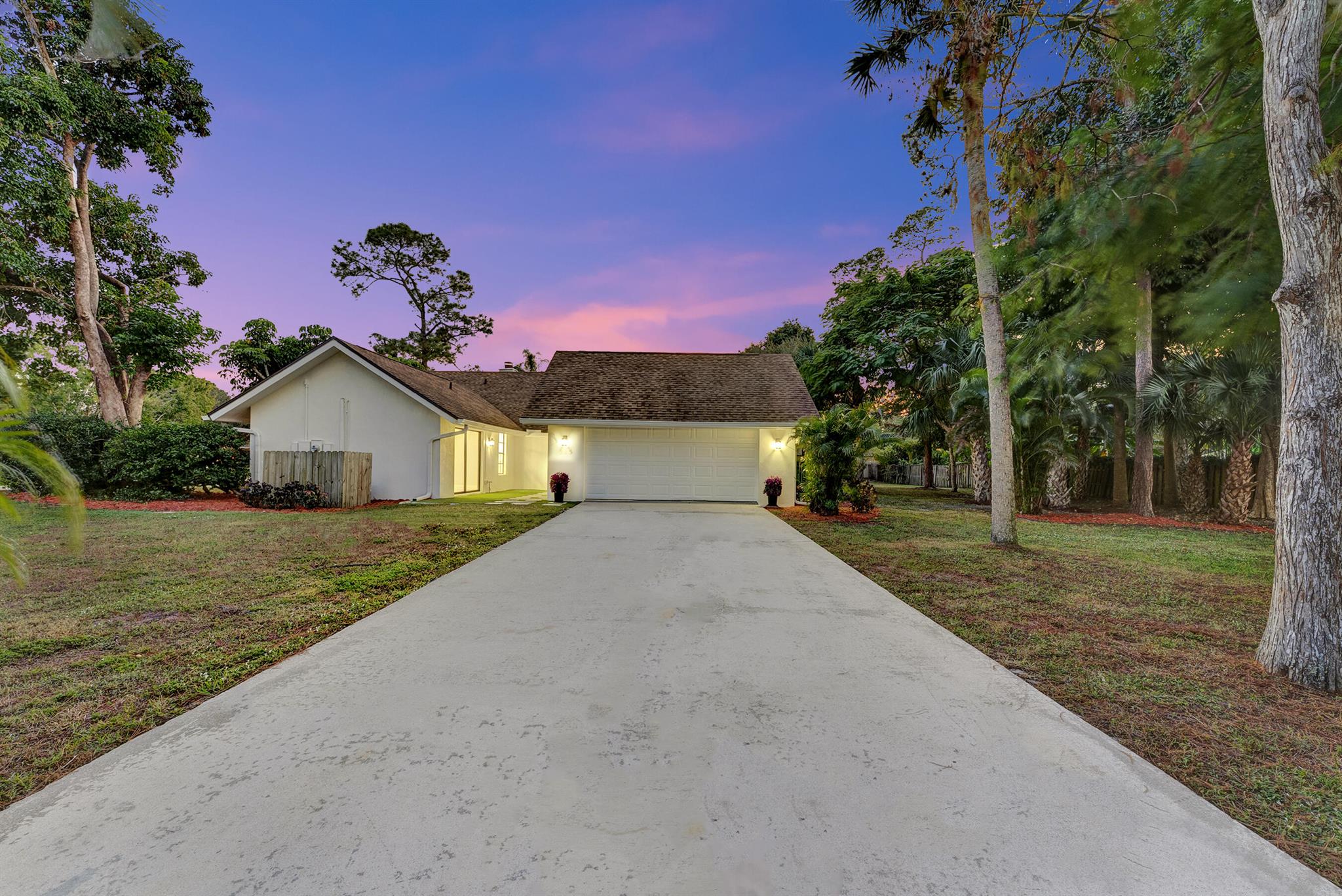 PINEWOOD EAST 2 OF WELLIN - Residential