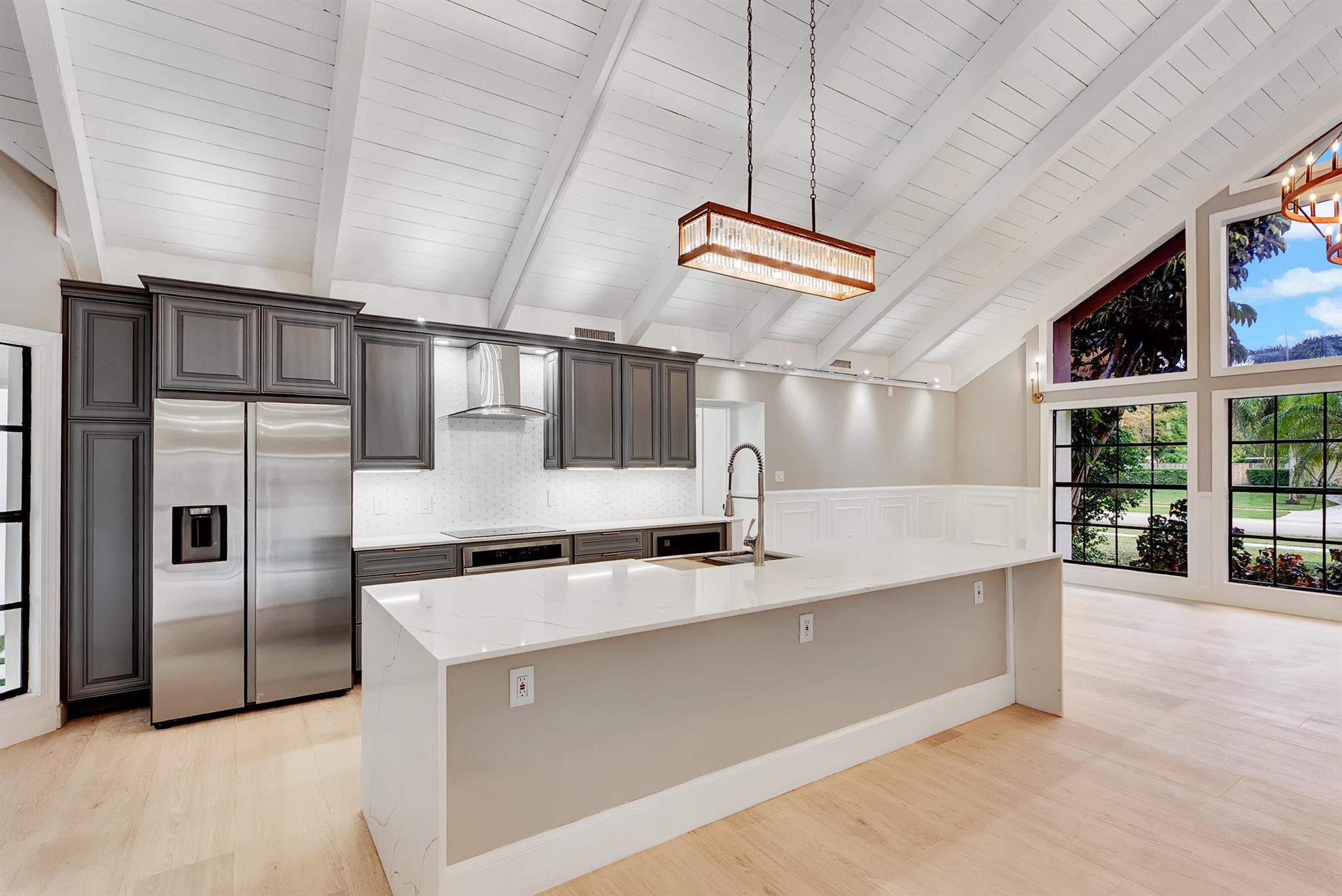 PINEWOOD EAST 2 OF WELLIN - Residential