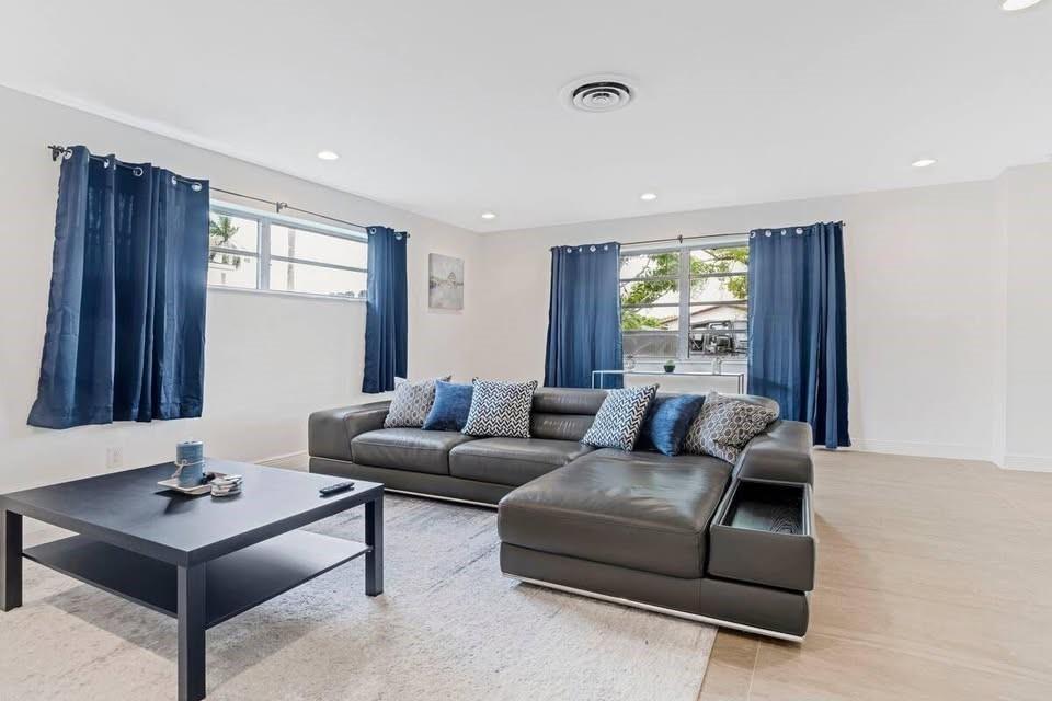 Highland Lakes Sec 03 - Residential Lease