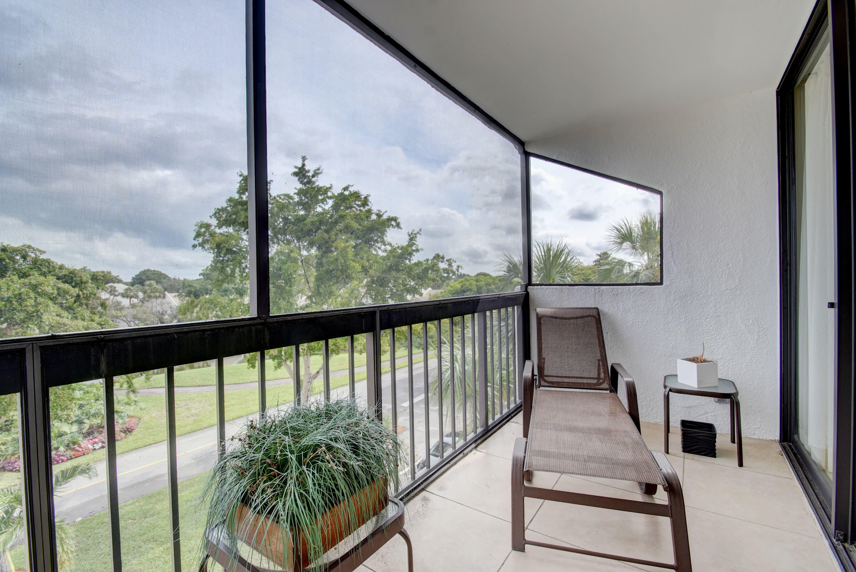 BRIDGEWOOD MID-RISE CONDO - Residential