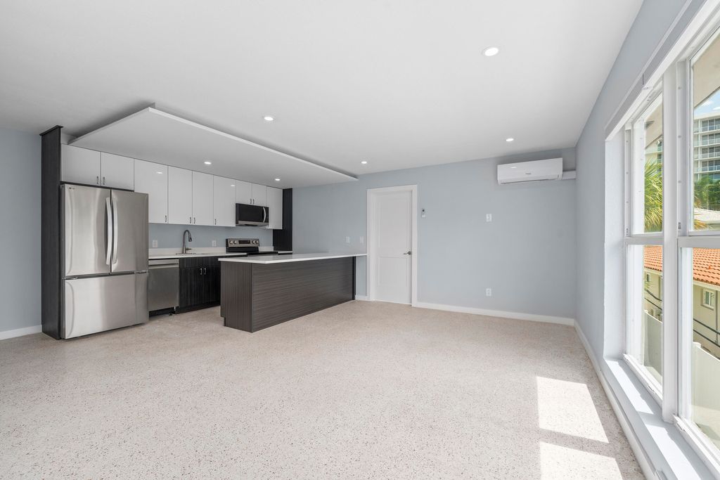 Photo of 3220 NE 7th Place #3, Pompano Beach, FL 33062 (MLS # B26006115)