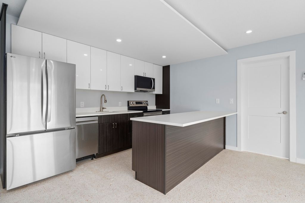 Photo of 3220 NE 7th Place #3, Pompano Beach, FL 33062 (MLS # B26006115)