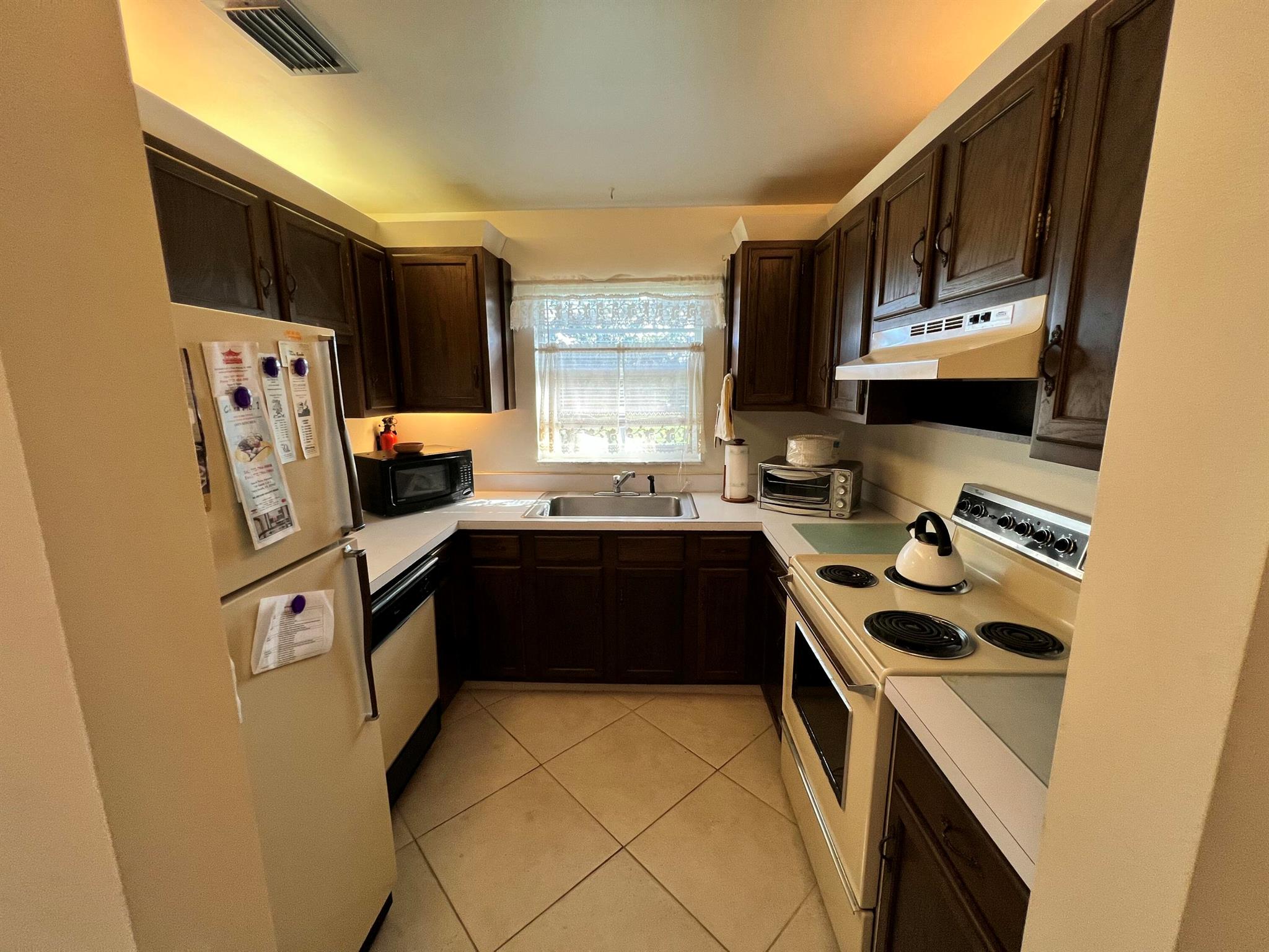 62 Woodland Drive 201