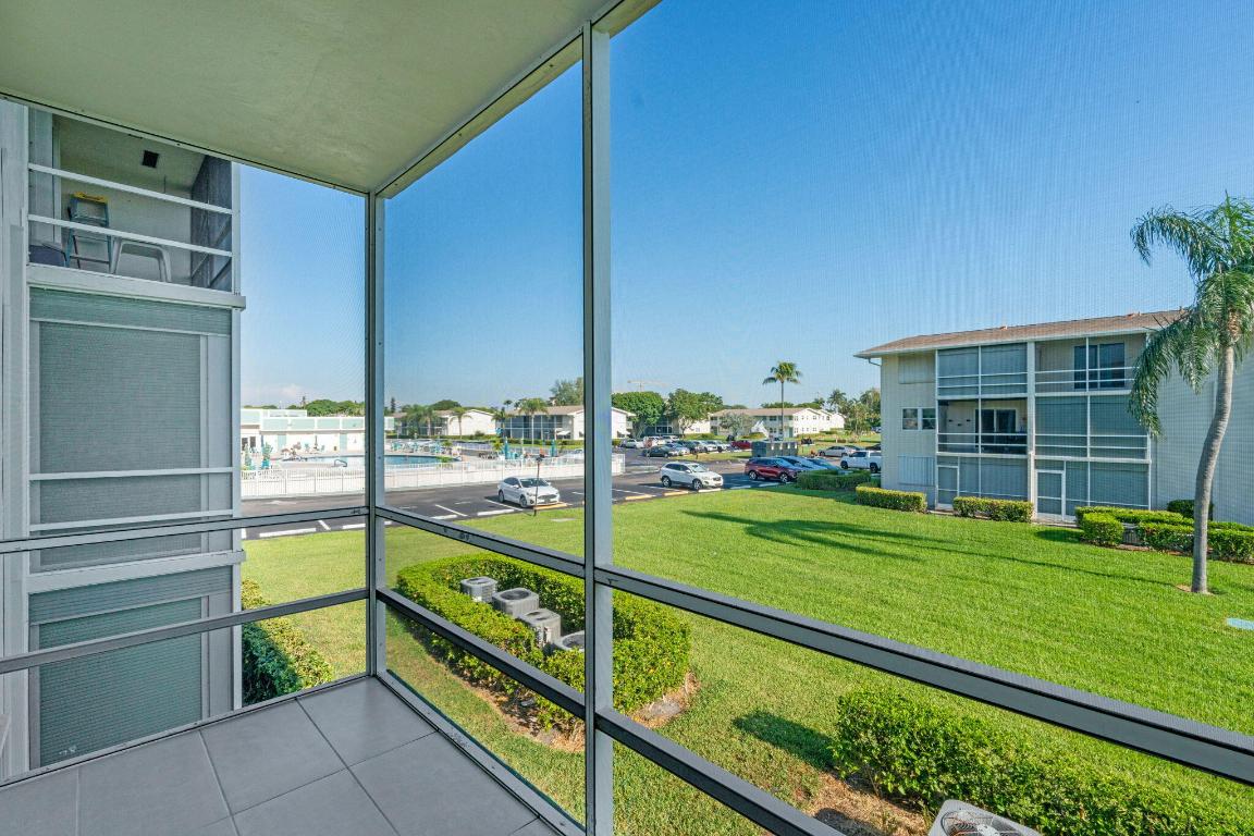 STERLING VILLAGE 530 CONDO - Residential