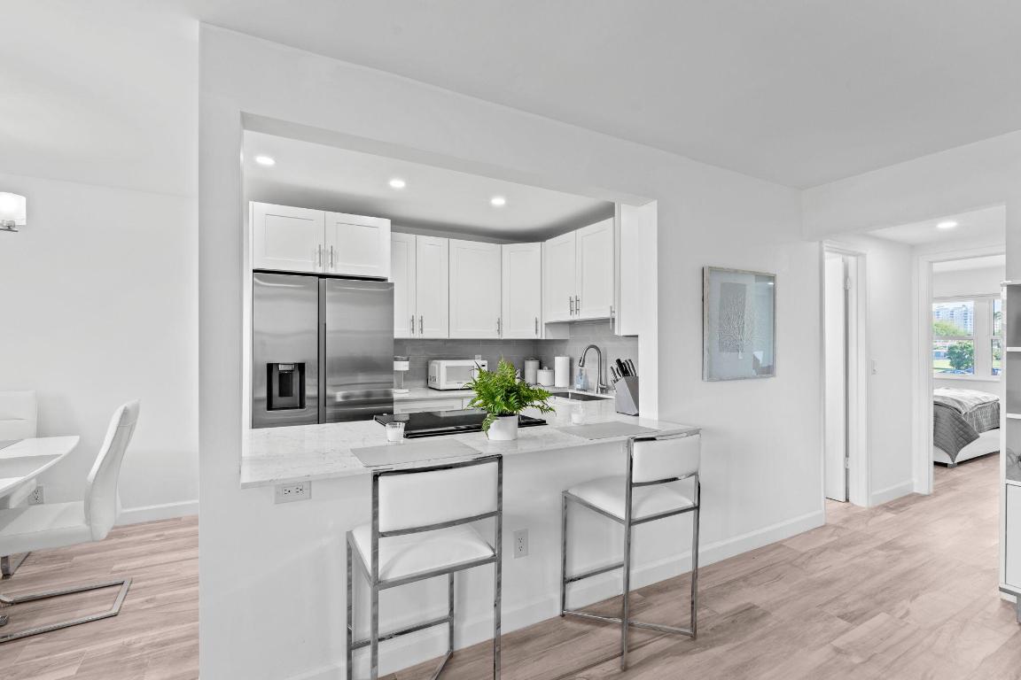 STERLING VILLAGE 530 CONDO - Residential