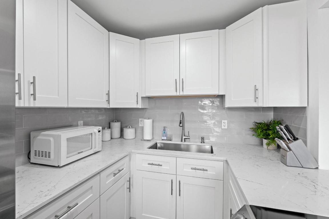 STERLING VILLAGE 530 CONDO - Residential