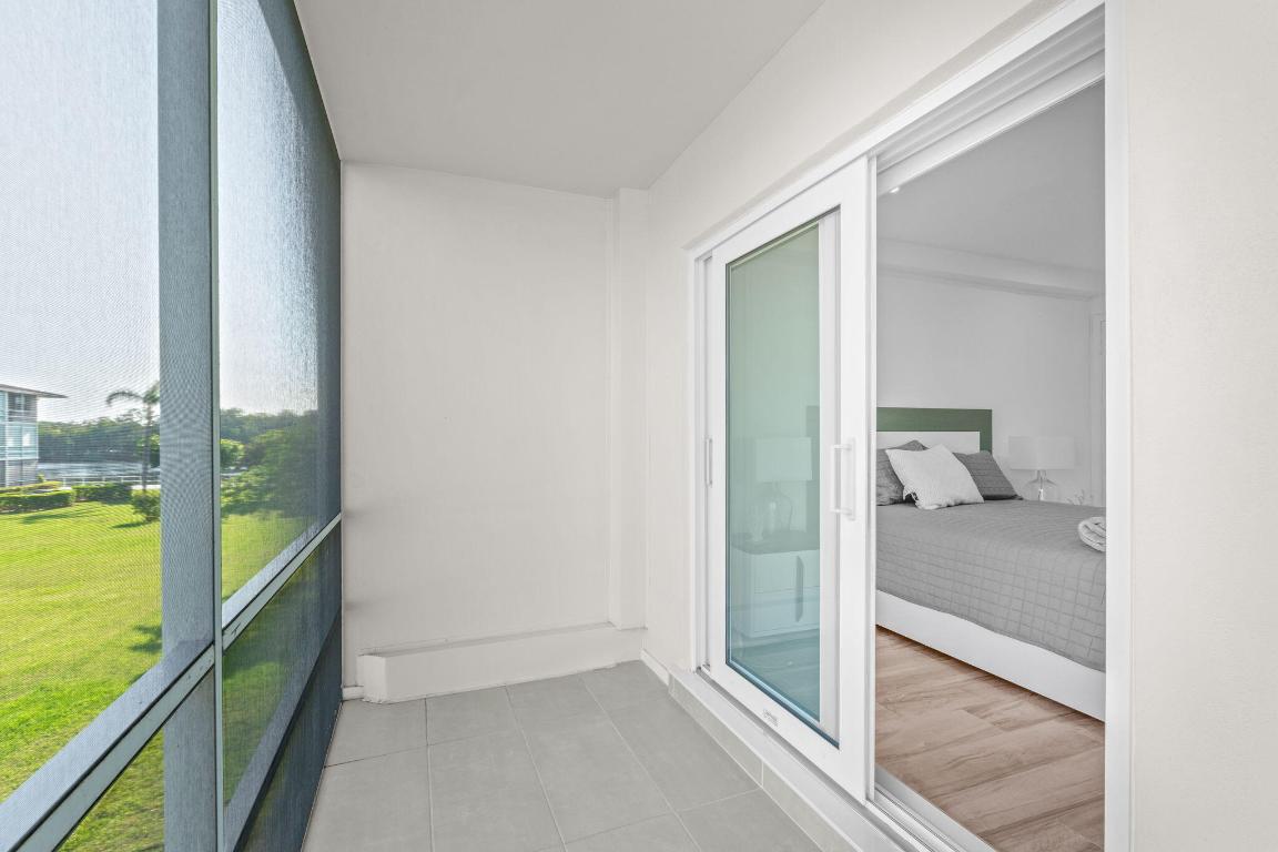 STERLING VILLAGE 530 CONDO - Residential