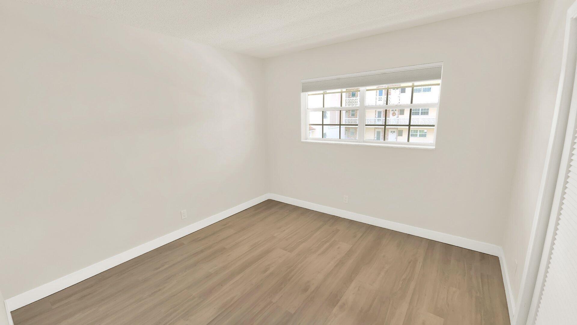 BOCA VERDE EAST CONDO - Residential