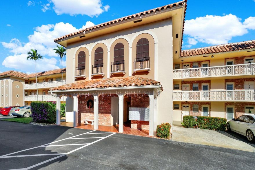 This recently updated two bedroom / two bath condominium boasts one of the best locations in the heart of eastern Boca Raton! The stunninghome is move-in ready featuring with new carpeting, fresh paint, an updated kitchen with brand-new stainless steel appliances, modern light fixtures and so much more! Situated in a vibrant 55+ community, residents enjoy a large clubhouse with a library and exercise room, community pool, and a variety of organized activities. The unit includes an assigned parking space conveniently located outside the building. Additionally, it is walking distance to a Publix-anchored shopping center and a number of great restaurants. For beach lovers, the ocean is just about a mile away.