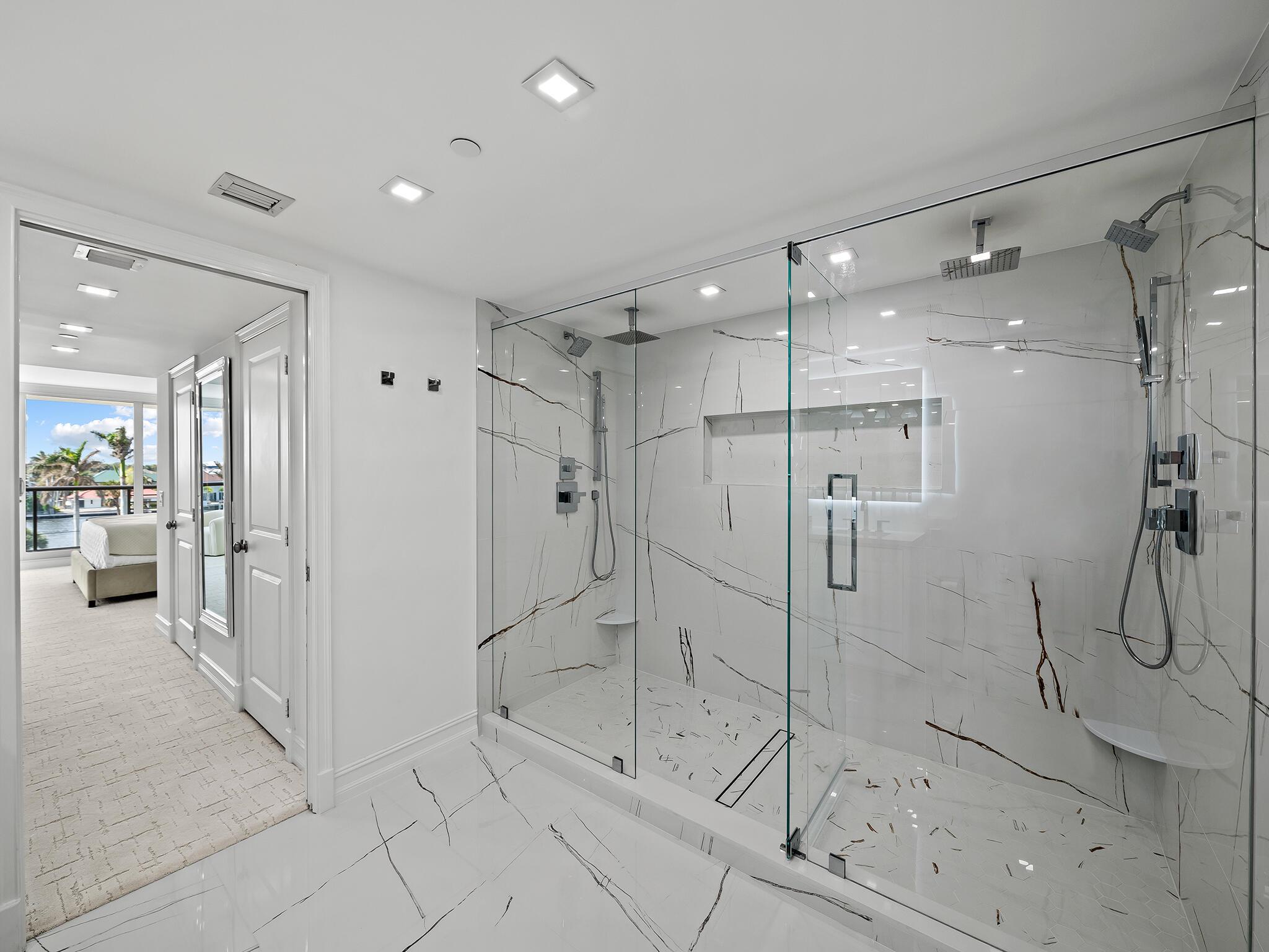 VILLA MAGNA CONDO - Residential