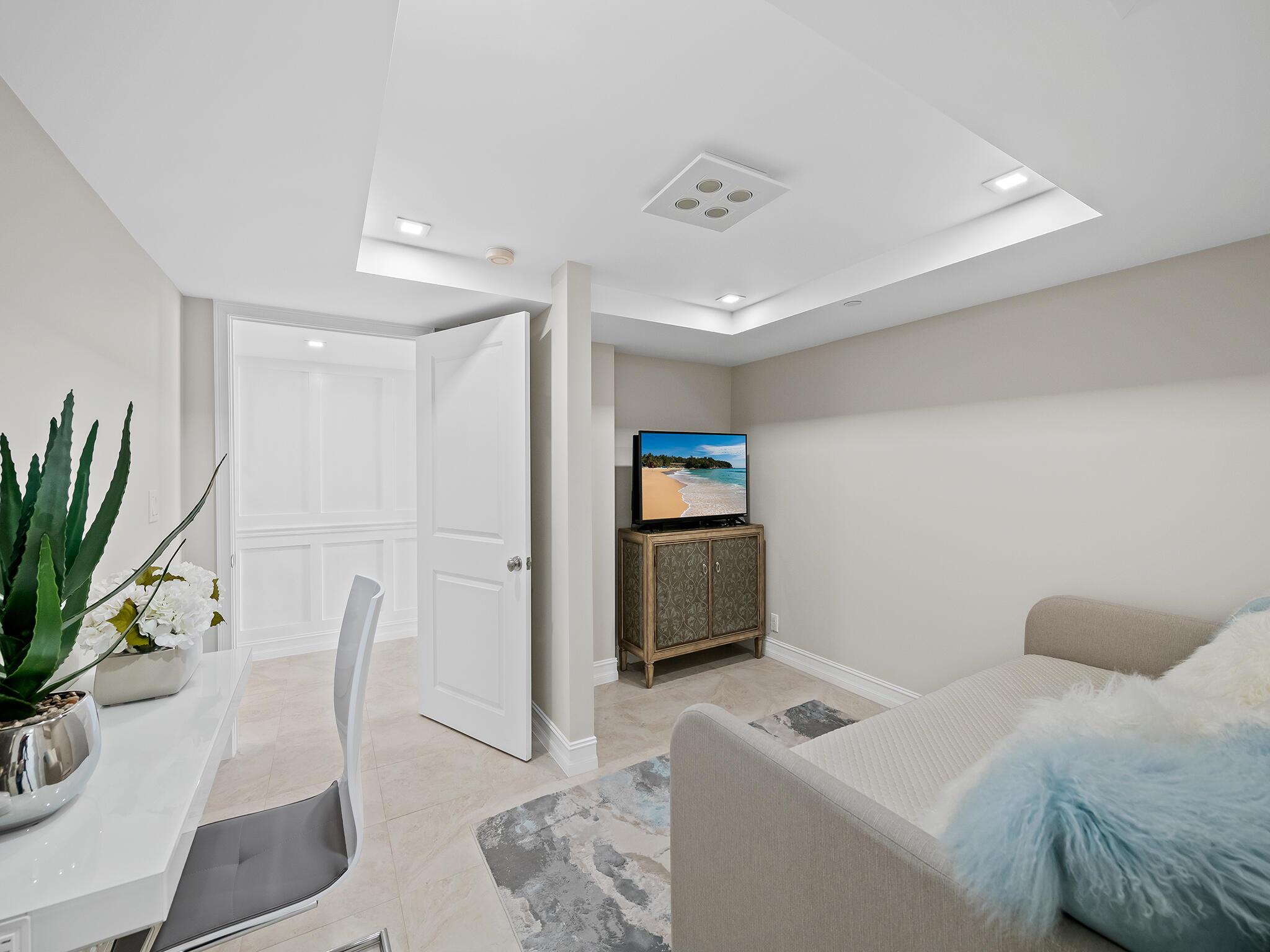 VILLA MAGNA CONDO - Residential