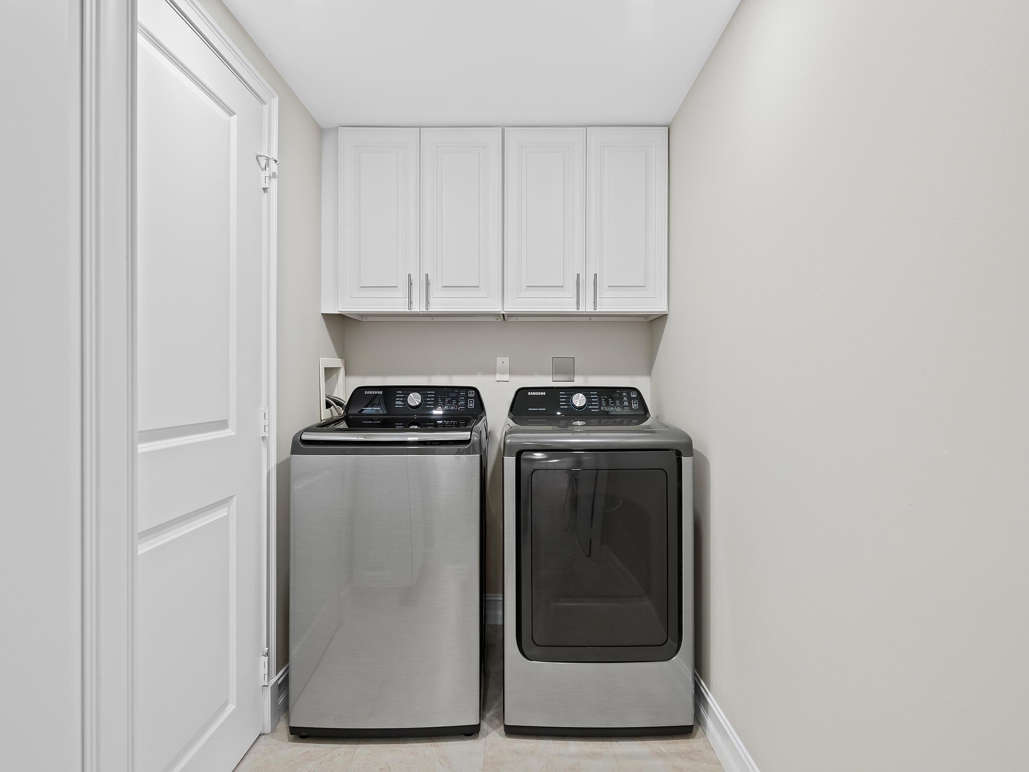 VILLA MAGNA CONDO - Residential