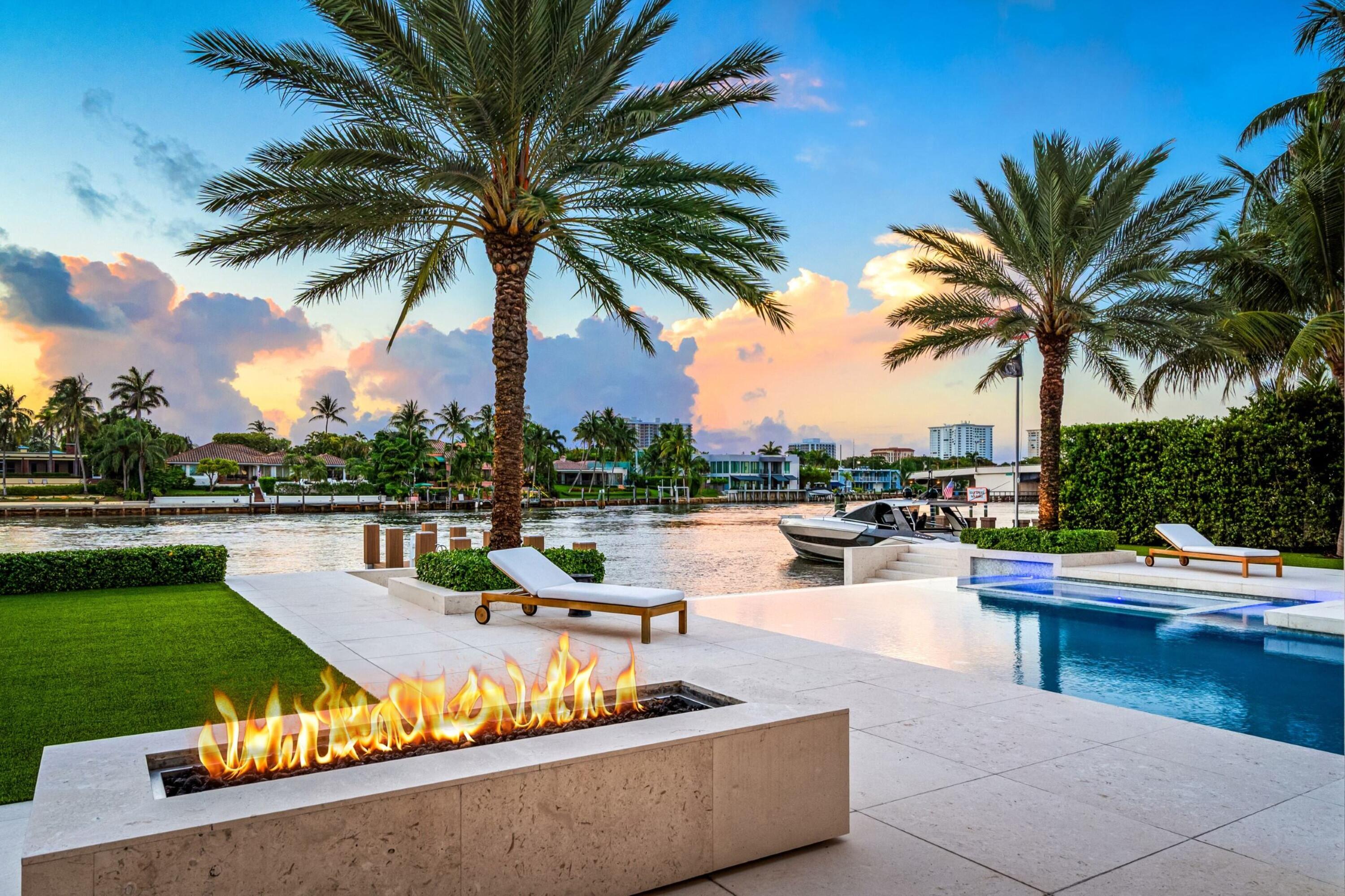 KINNEY & GATES - Residential