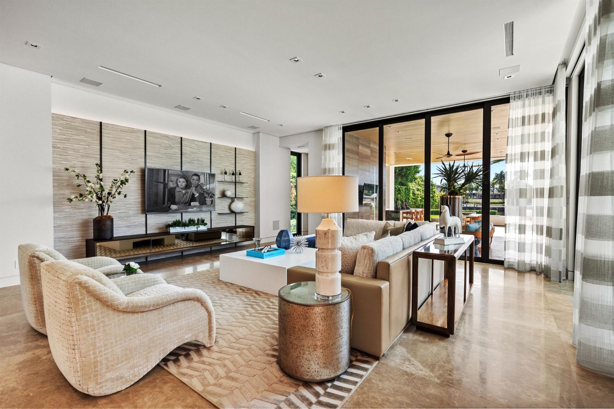 KINNEY & GATES - Residential