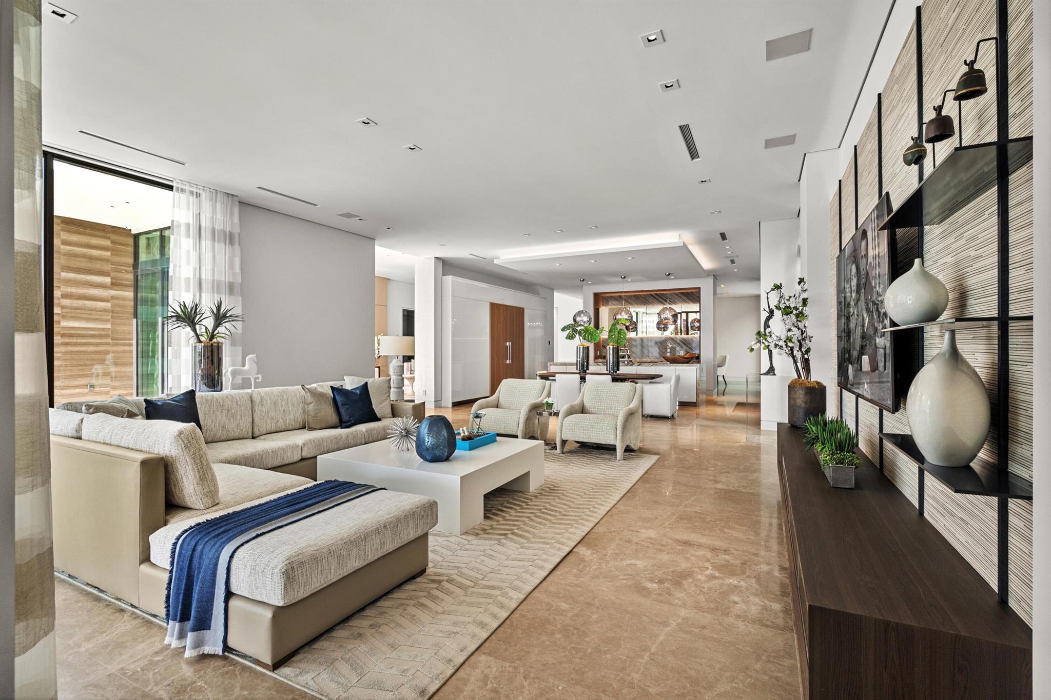 KINNEY & GATES - Residential