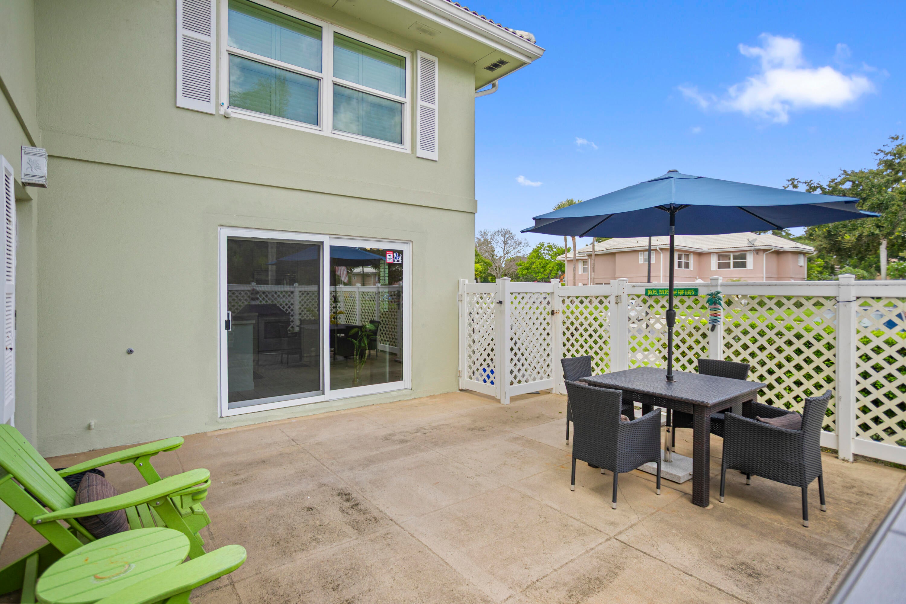 1918 Stratford Way 32B